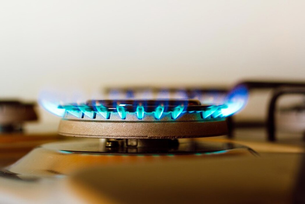 Low gas pressure of domestic gas stove